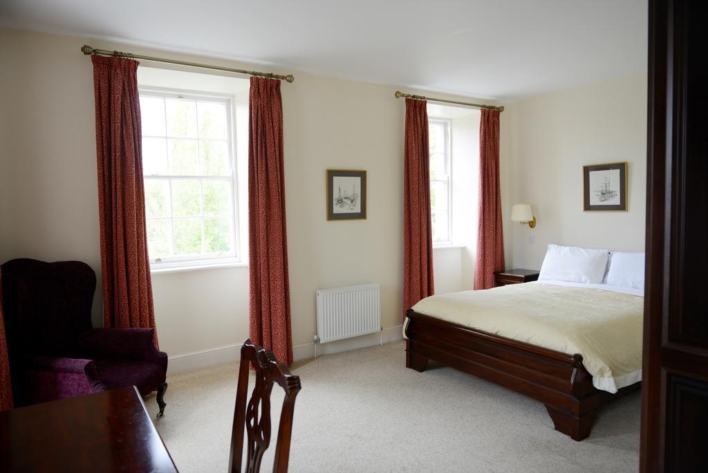Ashbrook Arms Townhouse And Restaurant Hotel Durrow Buitenkant foto